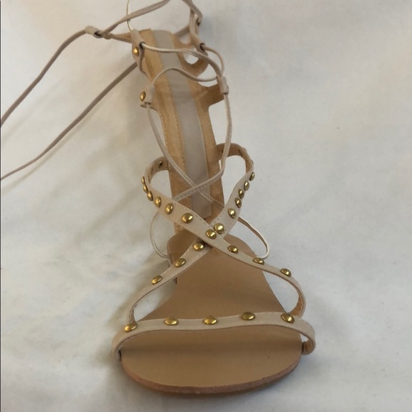 Studio F - Picture 6 of 8